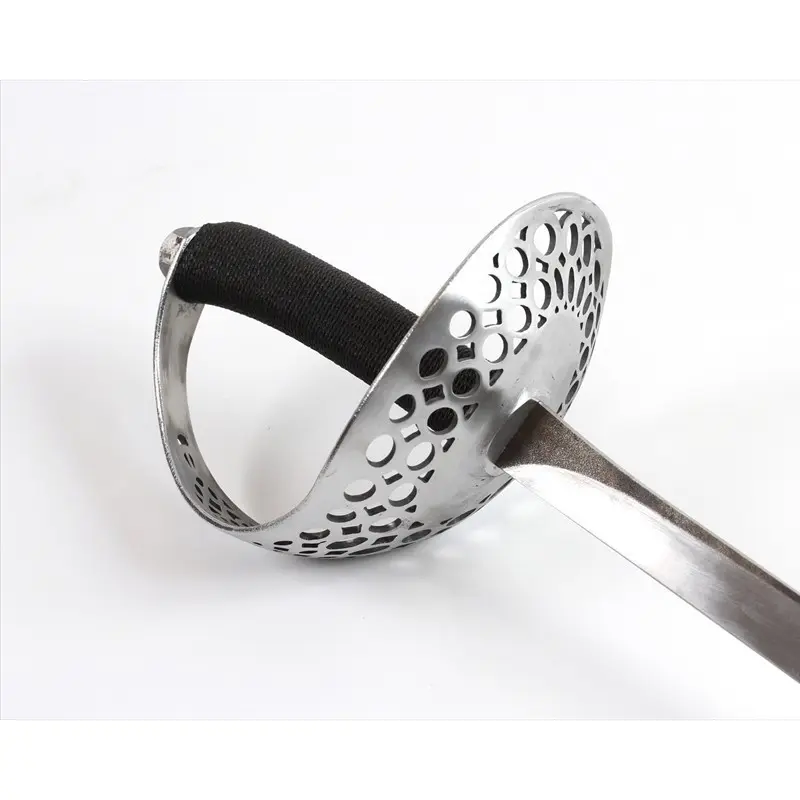 sabre-dentelle-sabre-amhe-peter-regenyei (3).webp